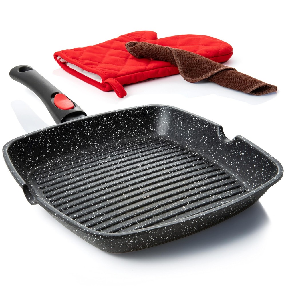 Moss & Stone Square Size: 11"x11" pan (10.5" cook area), 7.1" handle, Black