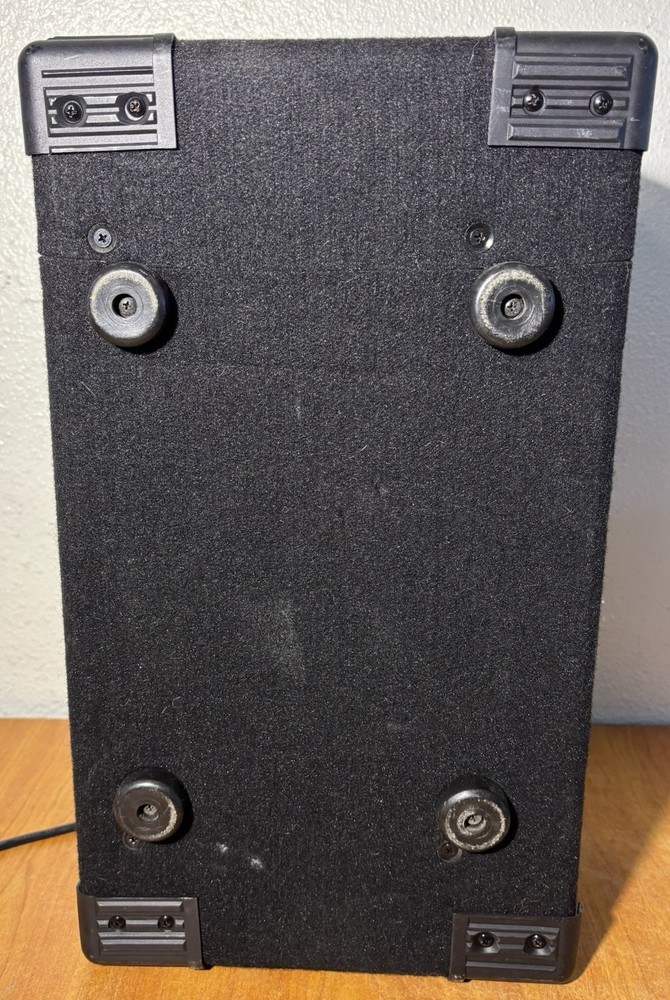 STAGEWORKS LG-100 Powered Mixer 100 Watts