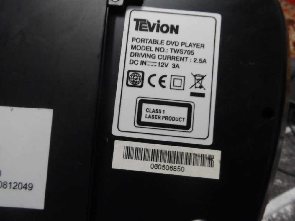 Tevion Portable Dvd Player with 2 Screen with Remote Control