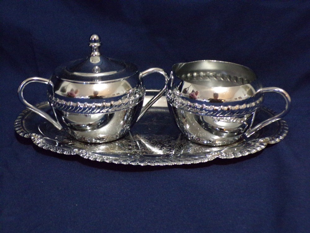 Irvinware Chrome Plated  Creamer  6oz & 3/4 Cup Sugar Oval Underplate Victorian
