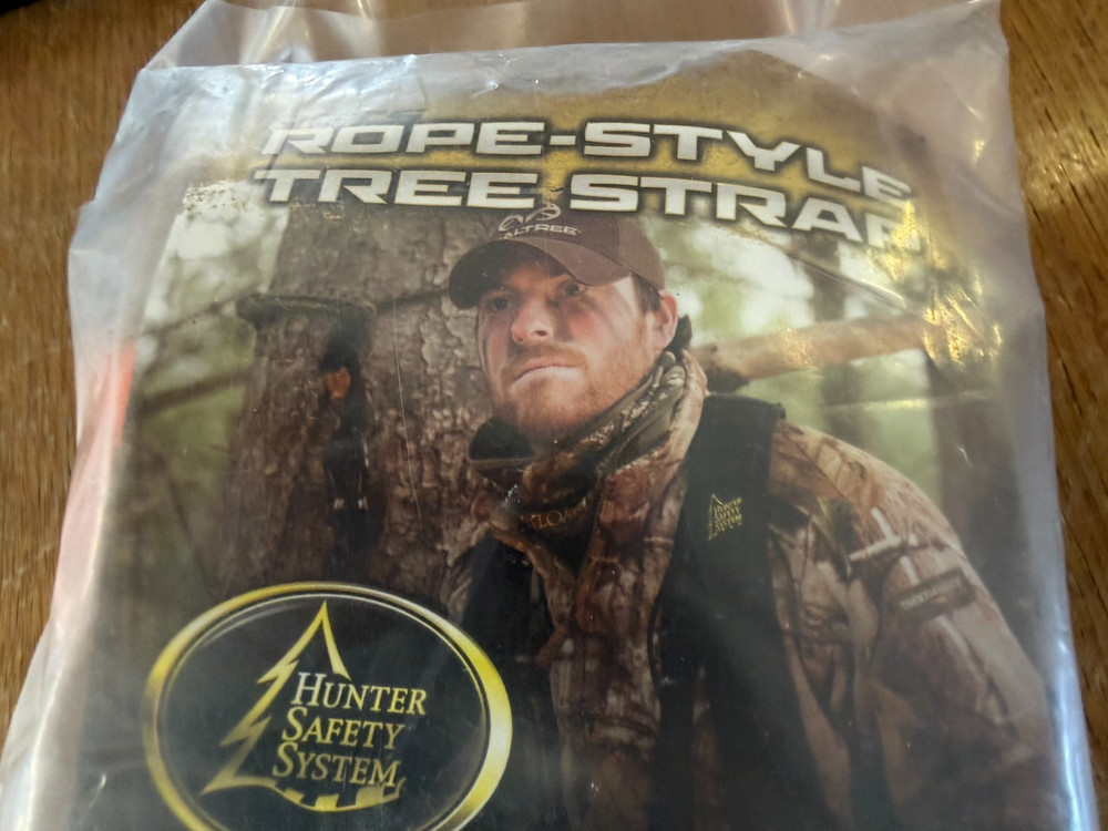RSTS Rope-Style Tree Strap Hunter Safety System Sealed Package C1