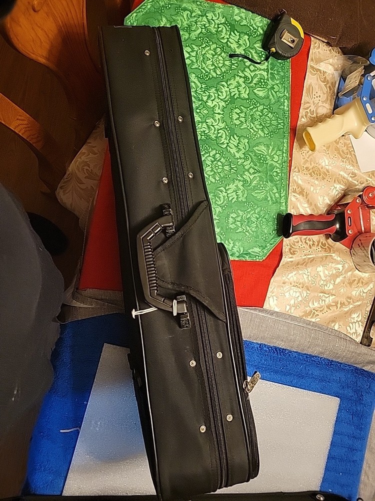 1/4 Knilling Violin Case