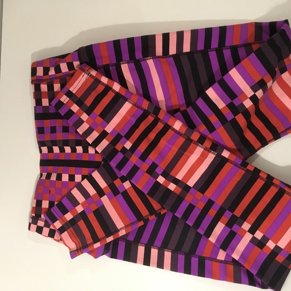 nike womens dri fit Workout Pants Size Small