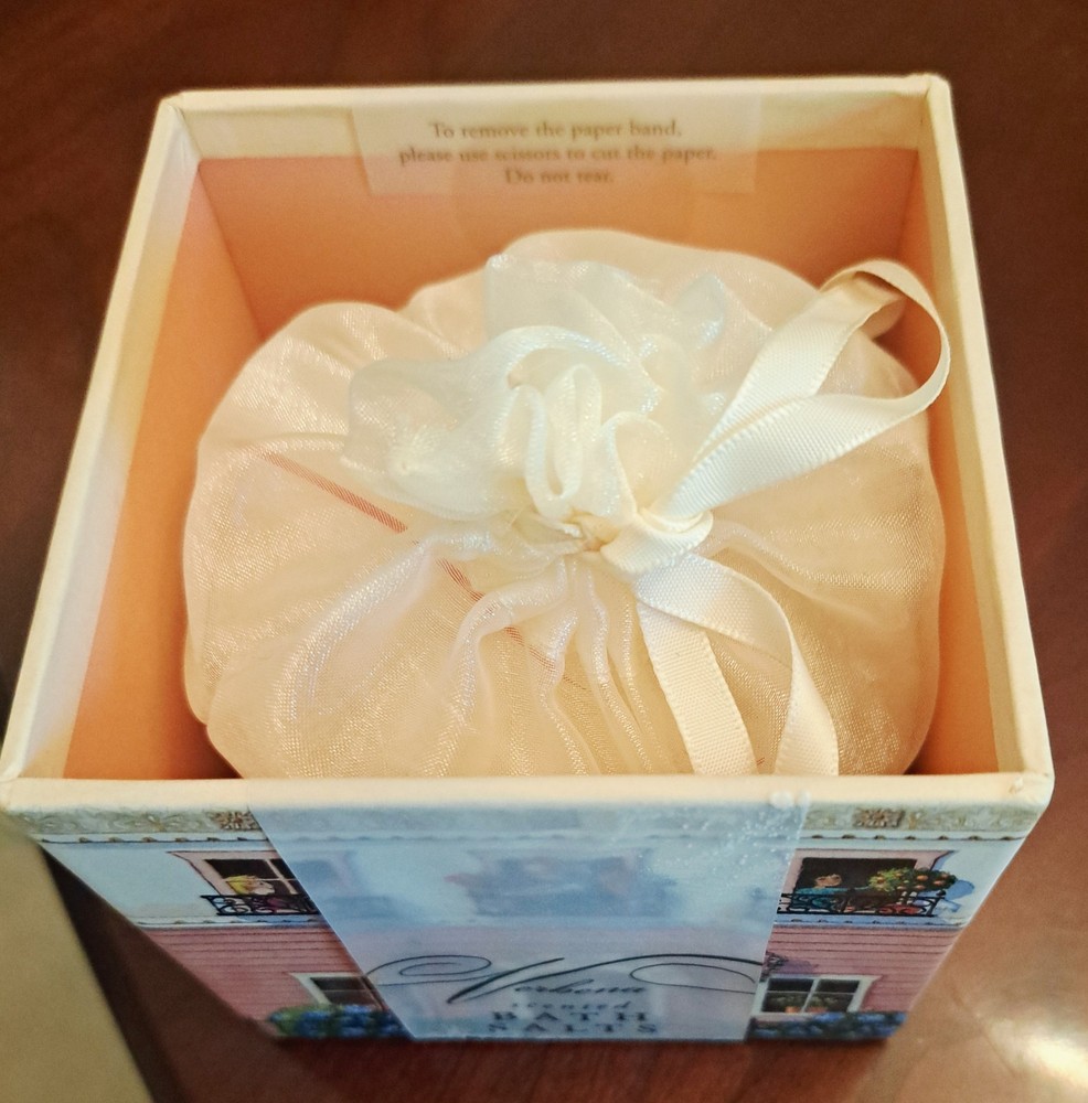 Punch Studio Verbena Scented Bath Salts New Keepsake Box