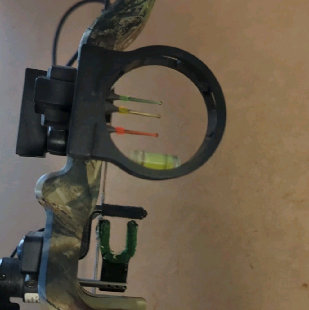 Bear Archery Attitude Compound Bow with Apache Stabilizer Trophy Ridge Sight