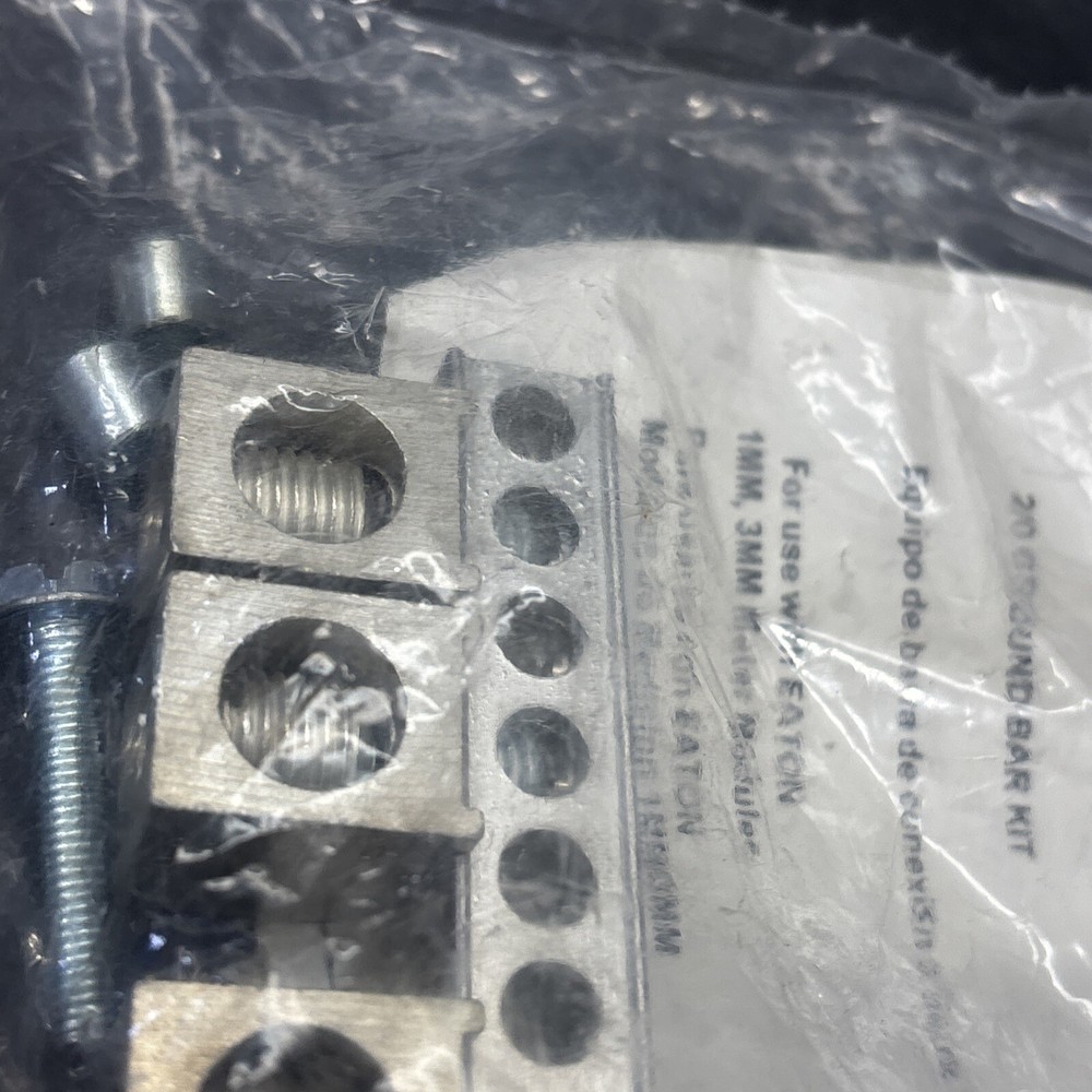EATON 1MMGBK 2/0 Ground Bar Kit, Use W/Meter Socket Module, MLO & MCB