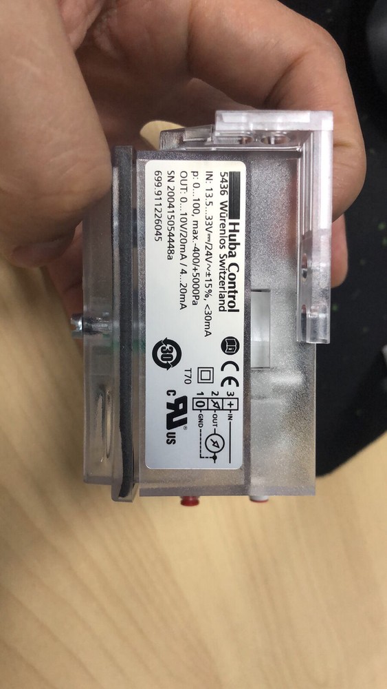 Huba Control pressure sensor transmitter 699.917026010