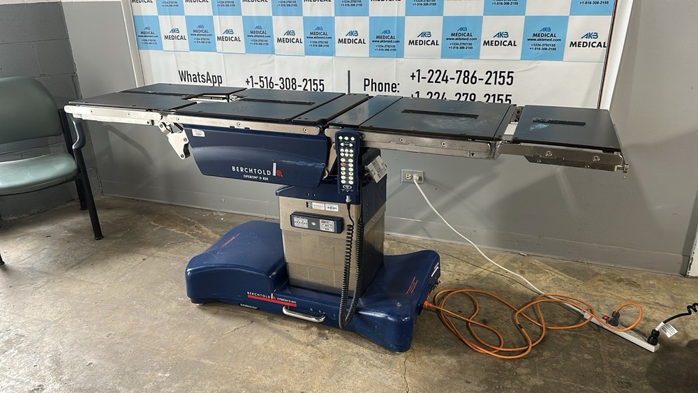 Berchtold Operon D 820 Surgical Table
