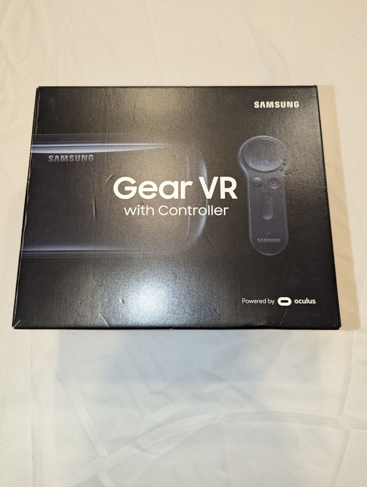 Samsung Gear VR SM-R324 With Controller