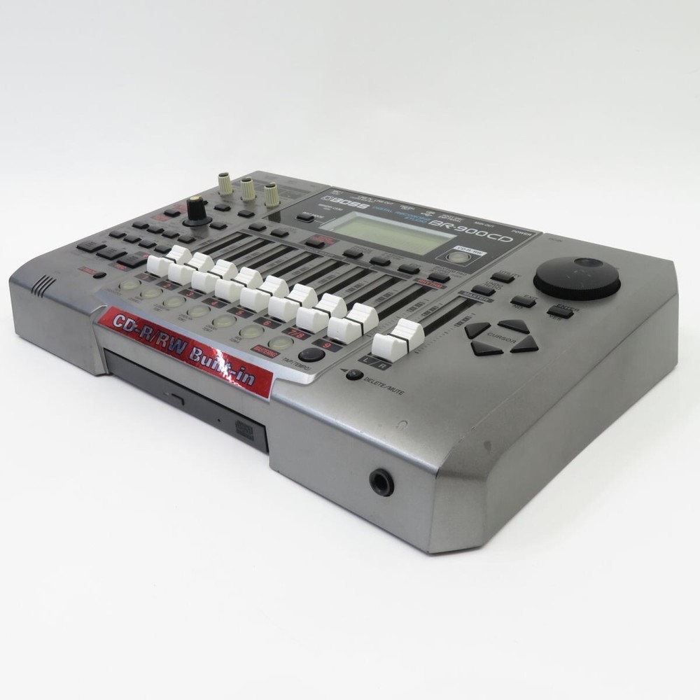 BOSS BR-900CD Digital Multi Track Recorder