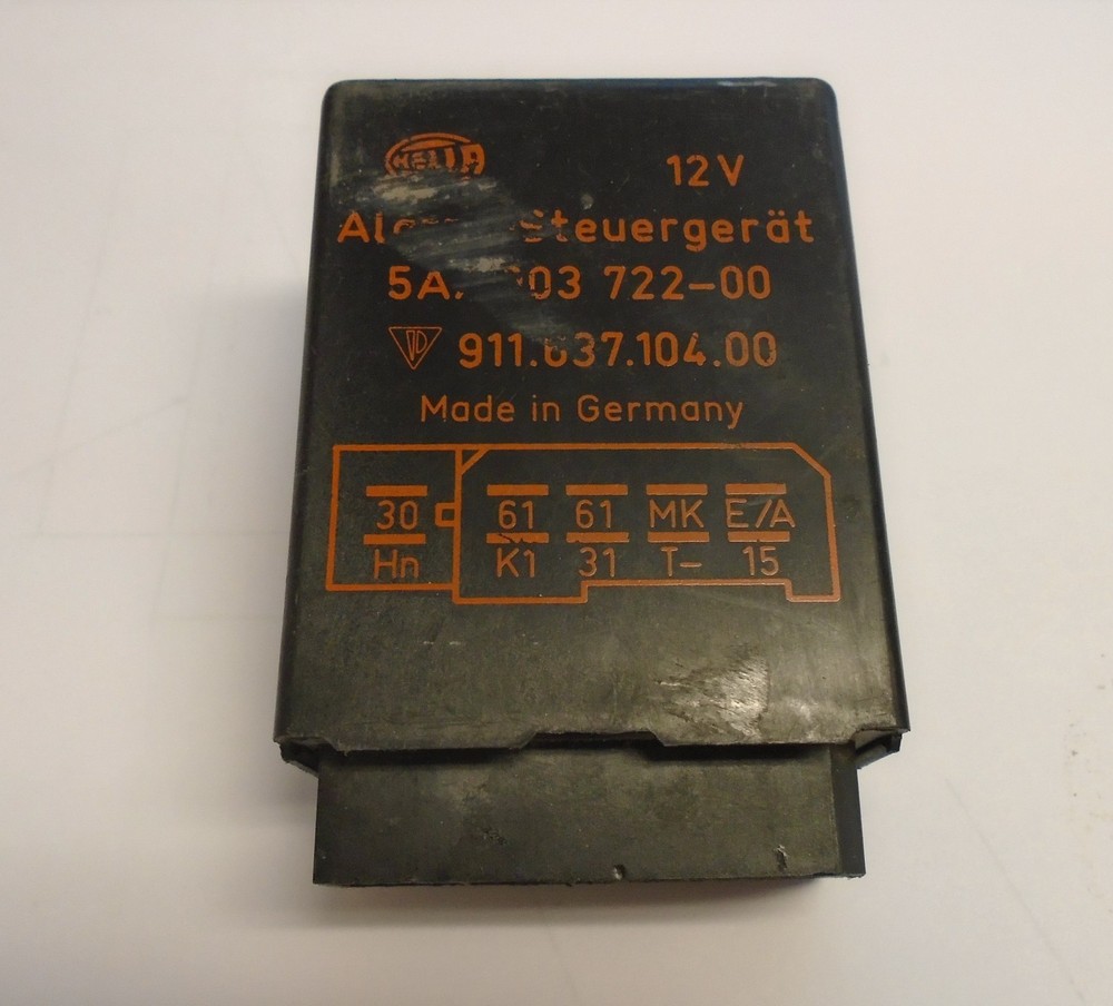 Porsche 911 alarm control unit