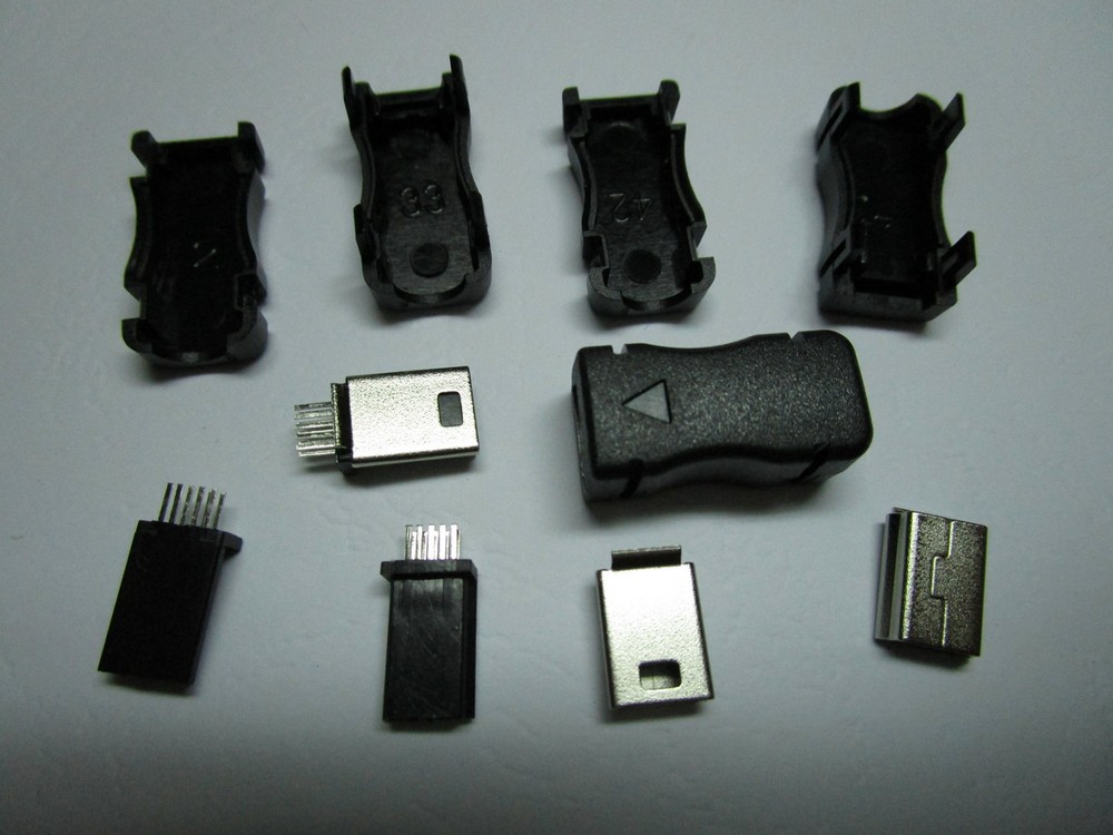 24 pcs 10 Pin Mini USB Plug Male Socket Connector Plastic New