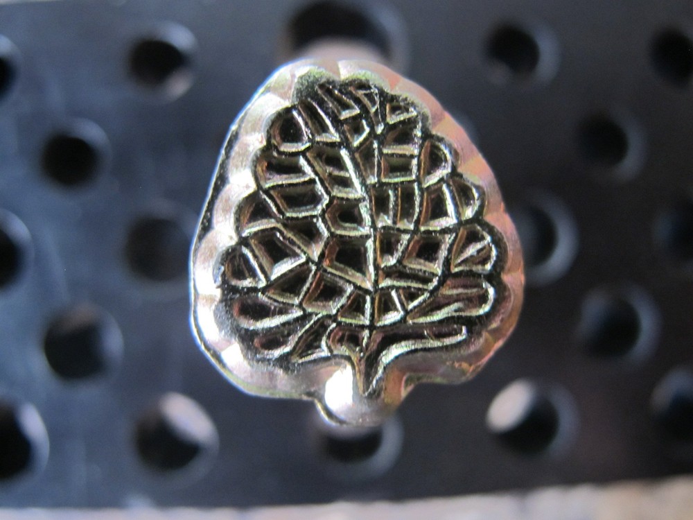 Vintage Basic Tool USA Full Handle Detailed Leaf Stamp Leather Tool Number 52