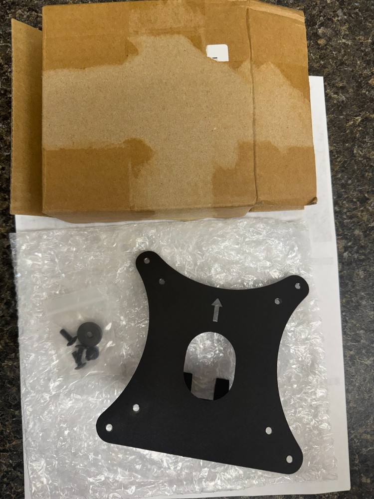 Yunquehe 27M VESA Mount Adapter Wall Mount Bracket