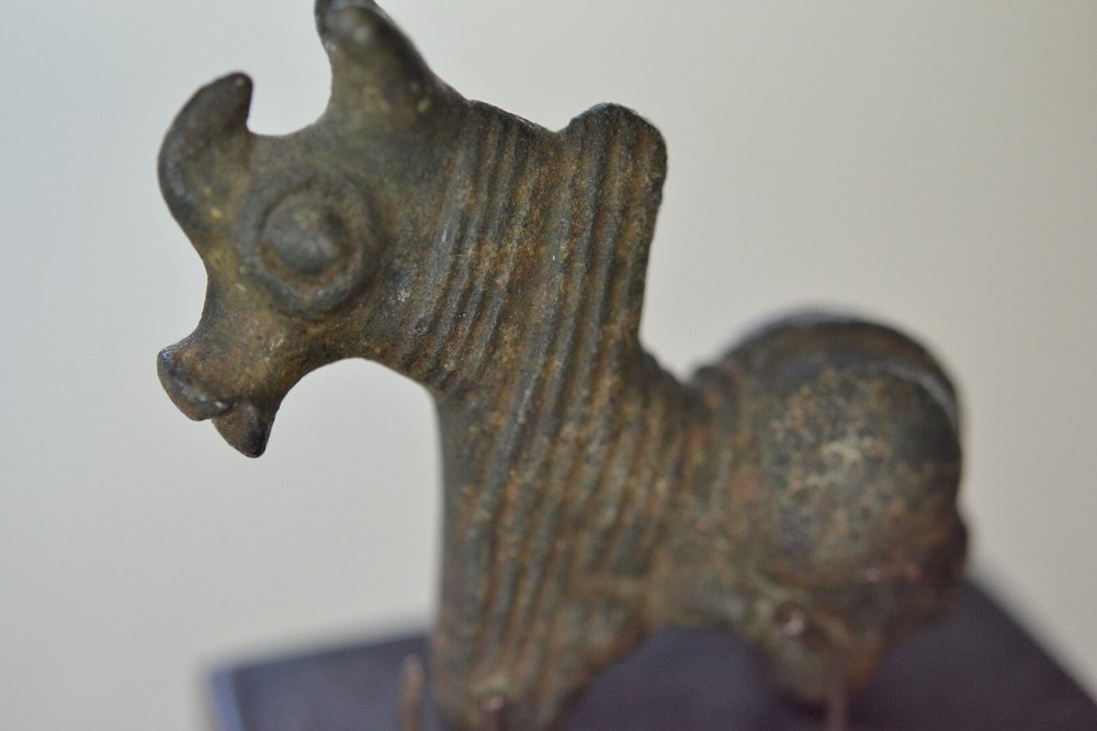 Ancient Luristan bronze Zebu figure