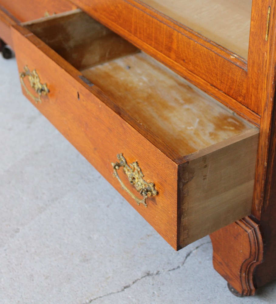 Antique Oak double door Bookcase - Adjustable Shelving