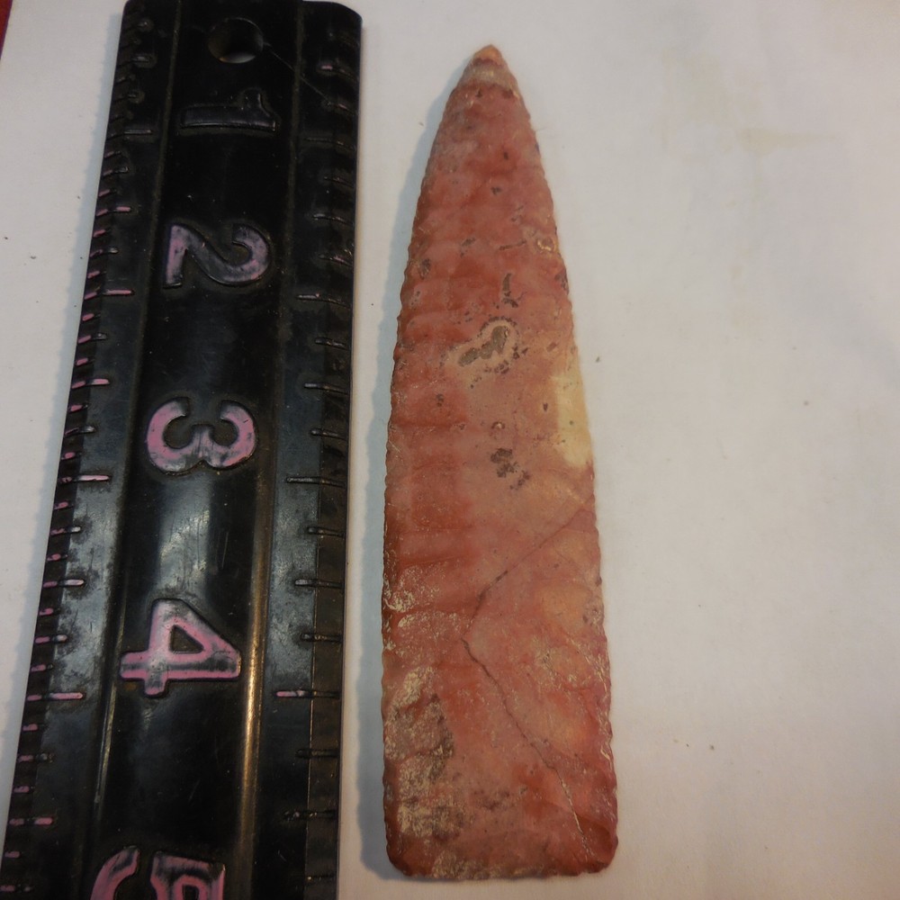 RED JASPER AGATE BASIN POINT--CLASSIC FORM AND FLAKING