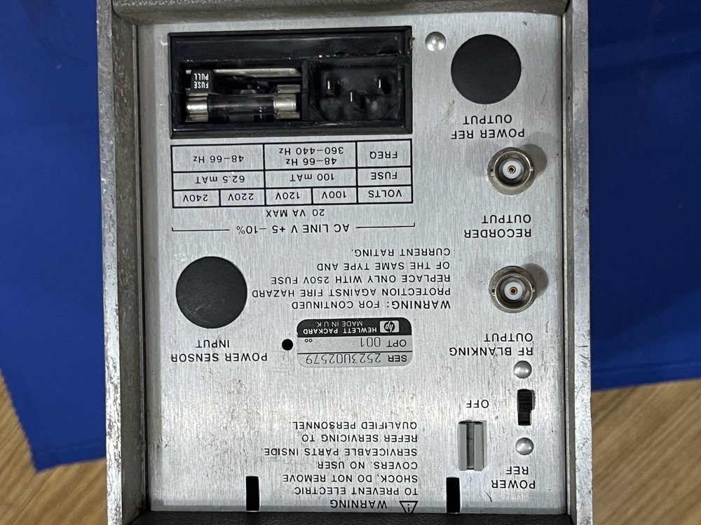 HP 435B Analog Power Meter Condition Unknown Measures DBM
