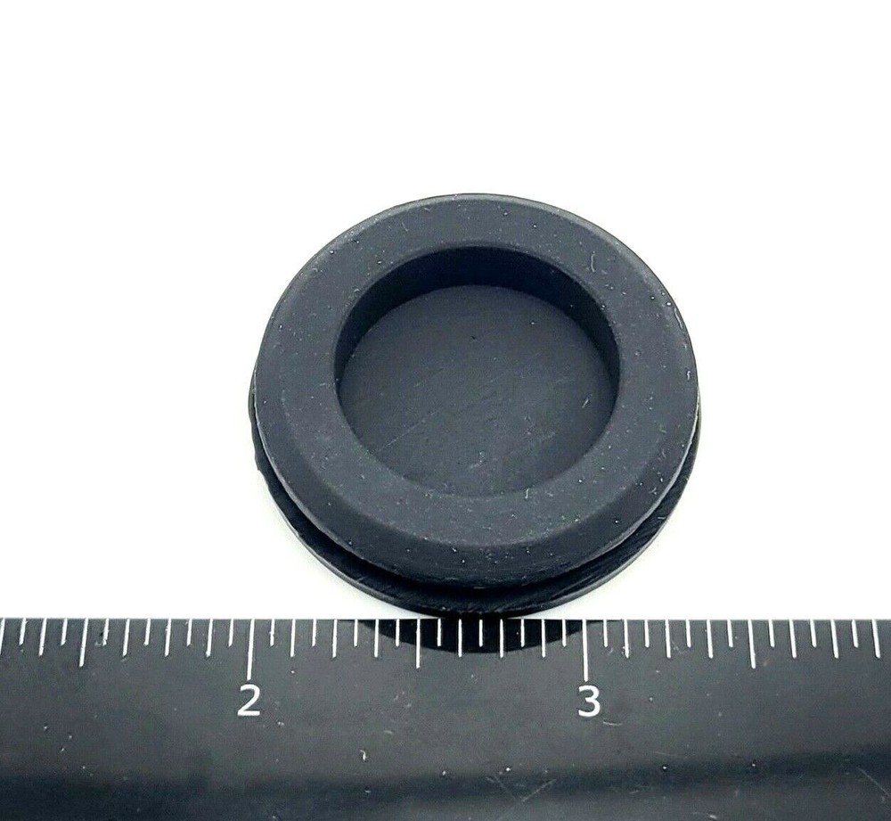 1 1/4" Panel Hole Solid Rubber Grommet Knockout Plug for 1/8” Thick Walls