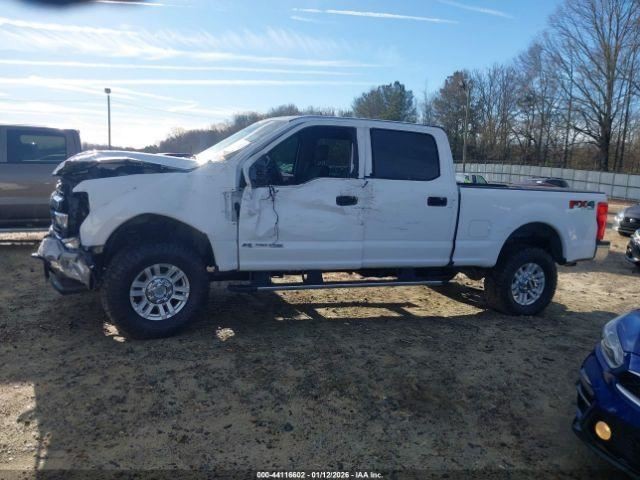 F250SD 2017 Glove Box 4999861