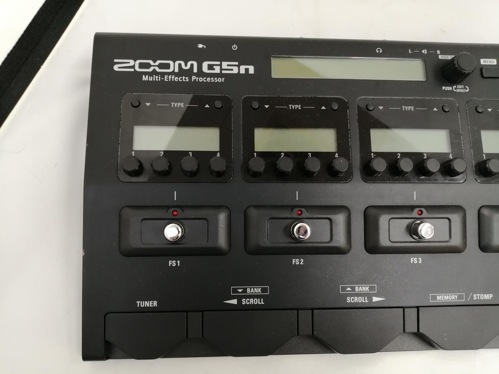 ZOOM G5N | Guitar Multi-Effects Processor – 127 Effects – Good Condition