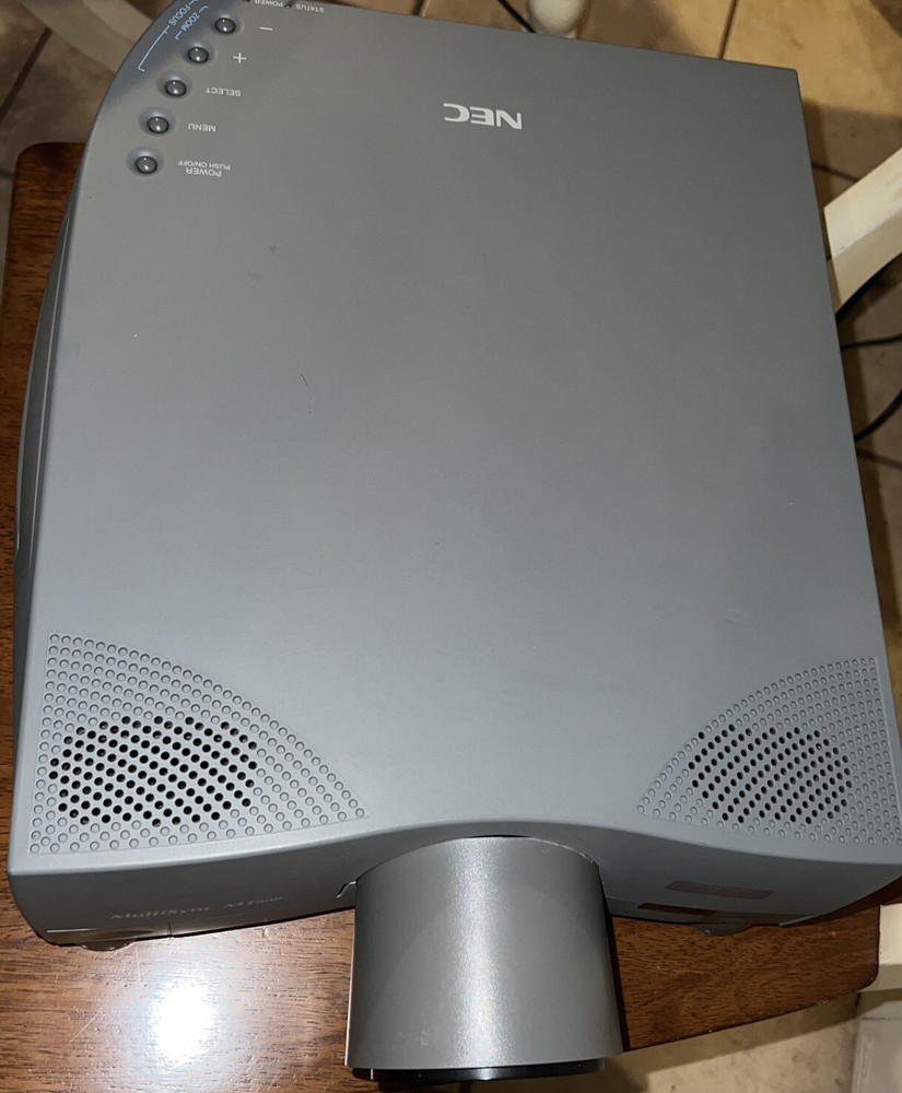 NEC MultiSync MT800 TFT LCD Projector Tested And Working! Read Desc!