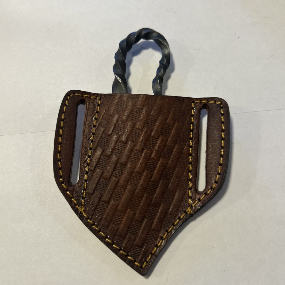 Fixed Blade Knife With Sheath And Box