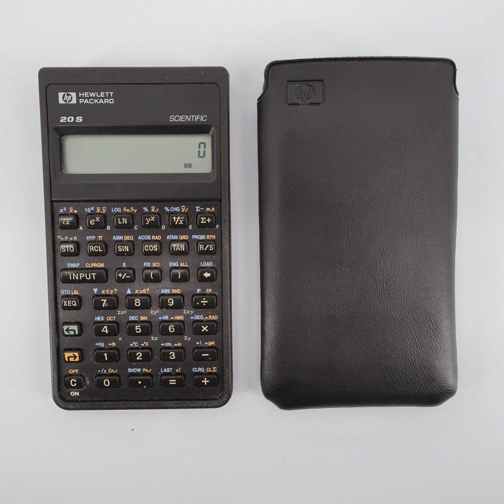 Hewlett Packard HP-20S Scientific Calculator Includes Case