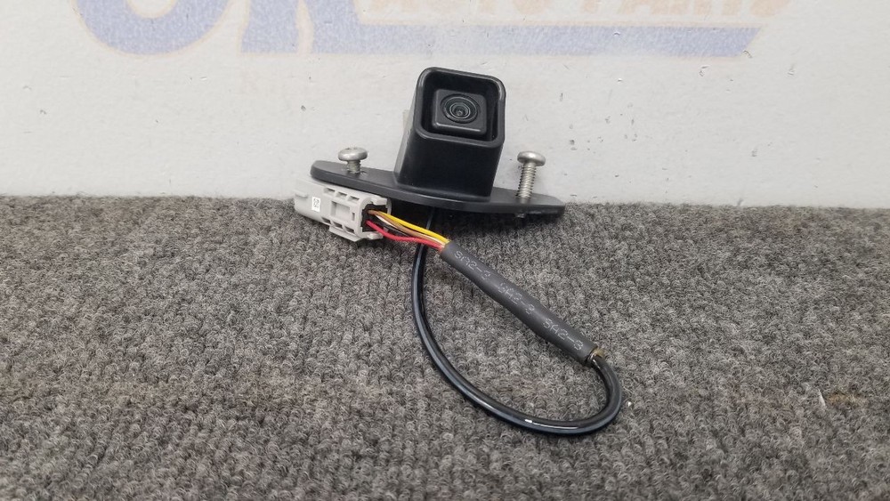 23 CHEVY EXPRESS 3500 REAR VIEW CAMERA