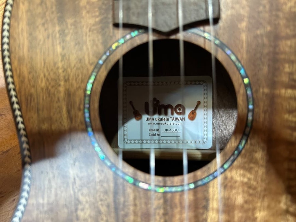 UMA UK-15SC Ukulele