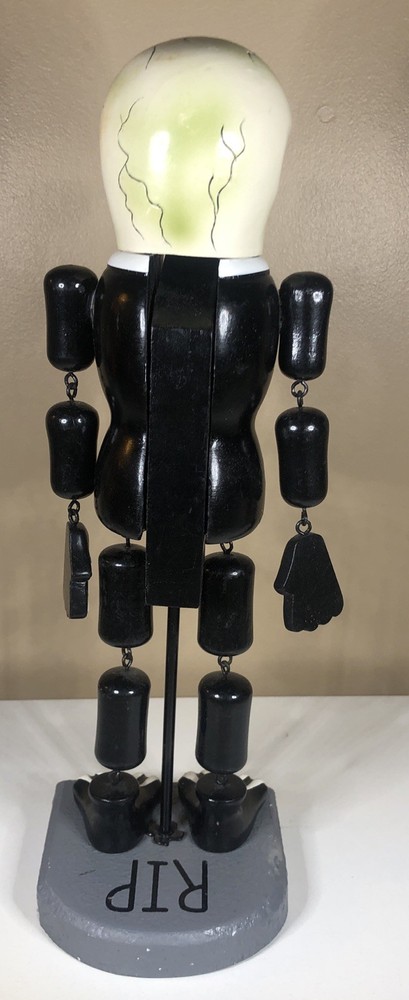 2005 Target SKELETON NUTCRACKER Dangling Arms & Legs Halloween RIP Decor