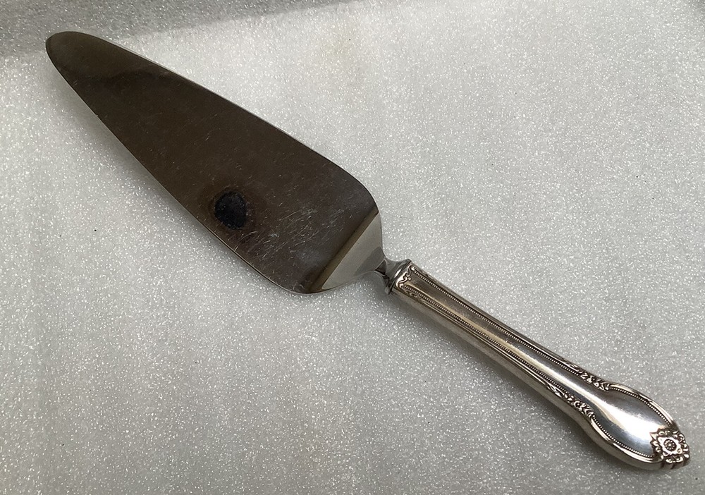 1847 Rogers IS Silverplate Remembrance Pie Server Stainless Handle 10 1/2”