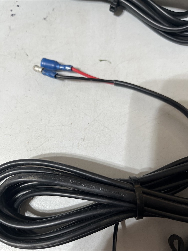 Mighty Mule Power Cord Has Blue Ends