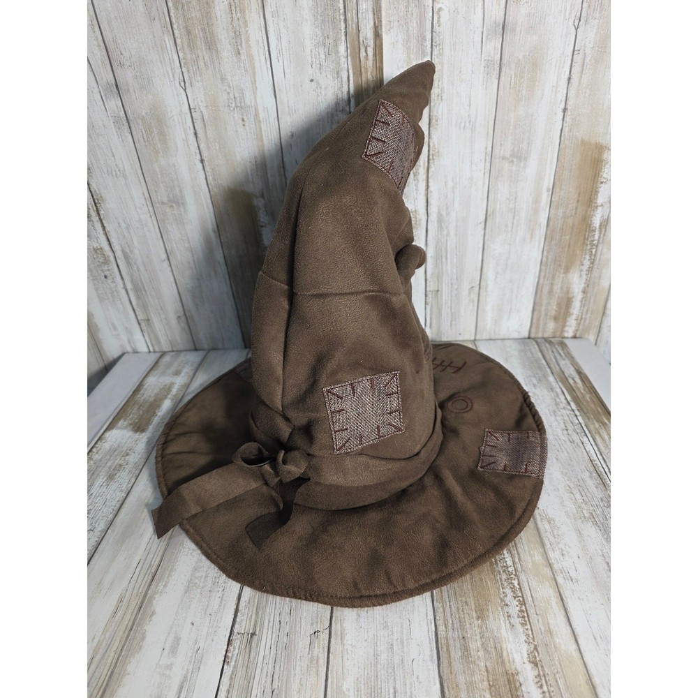Official Harry Potter Wizarding World Talking/Animated Sorting Hat