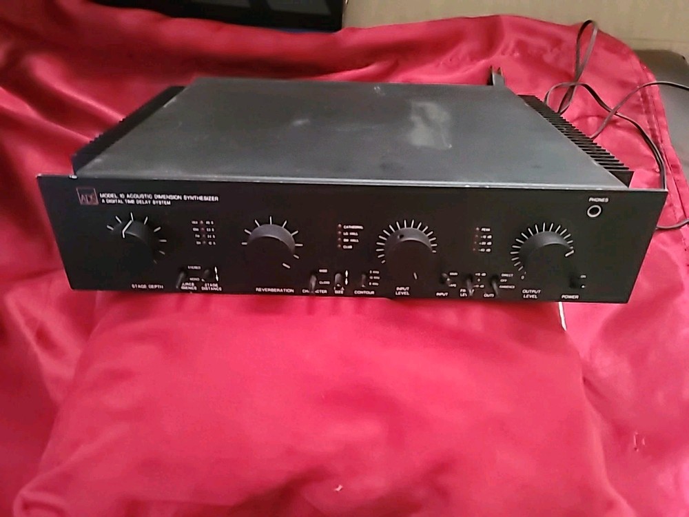 ADS 10 Acoustic Dimension Synthesizer System