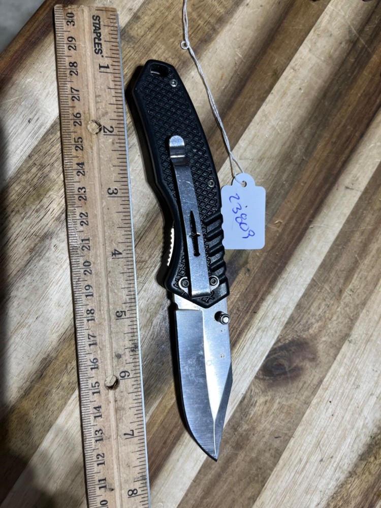 Camillus pocket knife (23809)