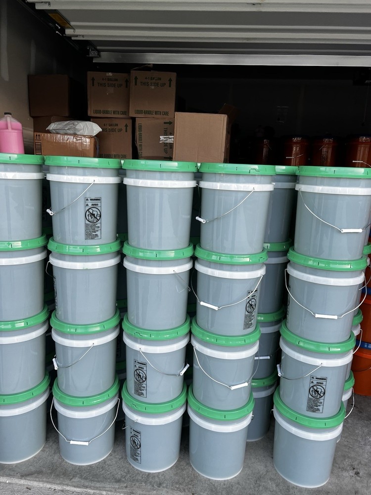 Laundry Detergent 5 gall Bucket