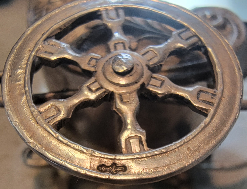 Miniature 800 Silver Coach & Horse