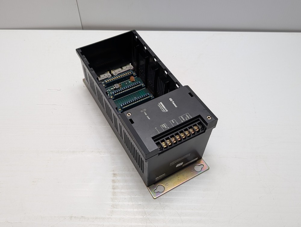 GE FANUC IC610CHS110A SERIES ONE BASE RACK