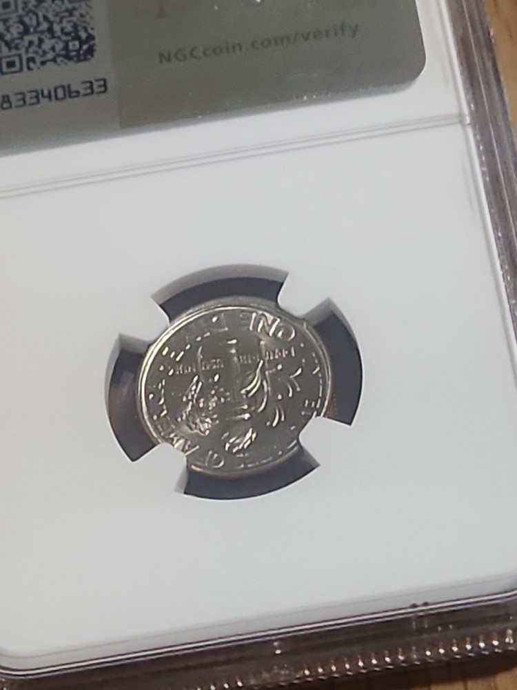 2005-P Roosevelt Dime with Mint Error Uncirculated