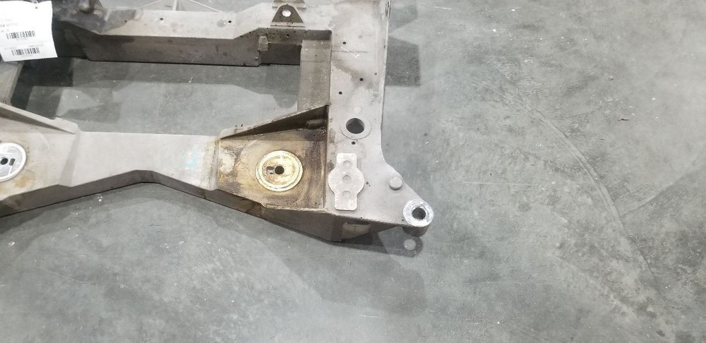01 CHEVY CORVETTE C5 Z06 FRONT SUSPENSION CROSSMEMBER SUBFRAME