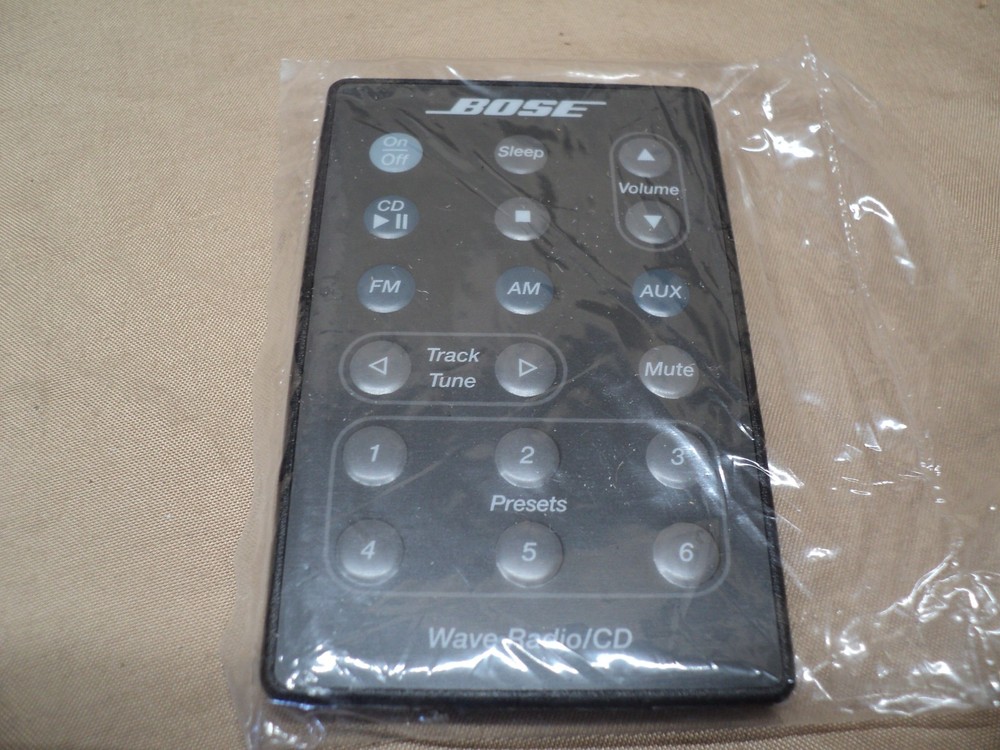 Bose Wave Radio CD Player Remote Never Used Nice New