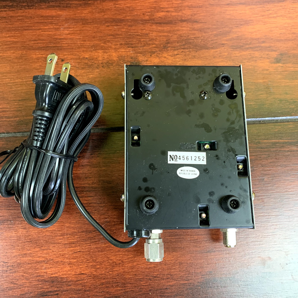 Tru-Spec Model TA-15 Amplifier UHF / VHF / FM ***UNTESTED***