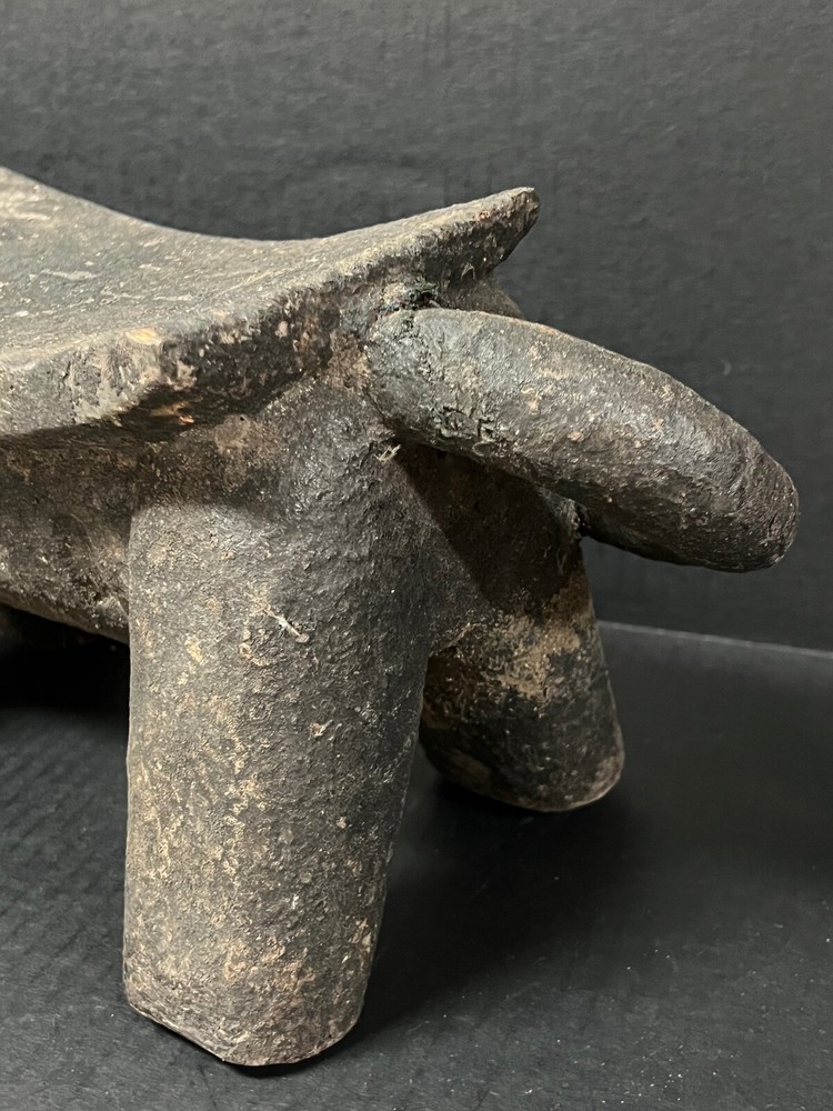 AFRICAN ART BAULE FISH STOOL