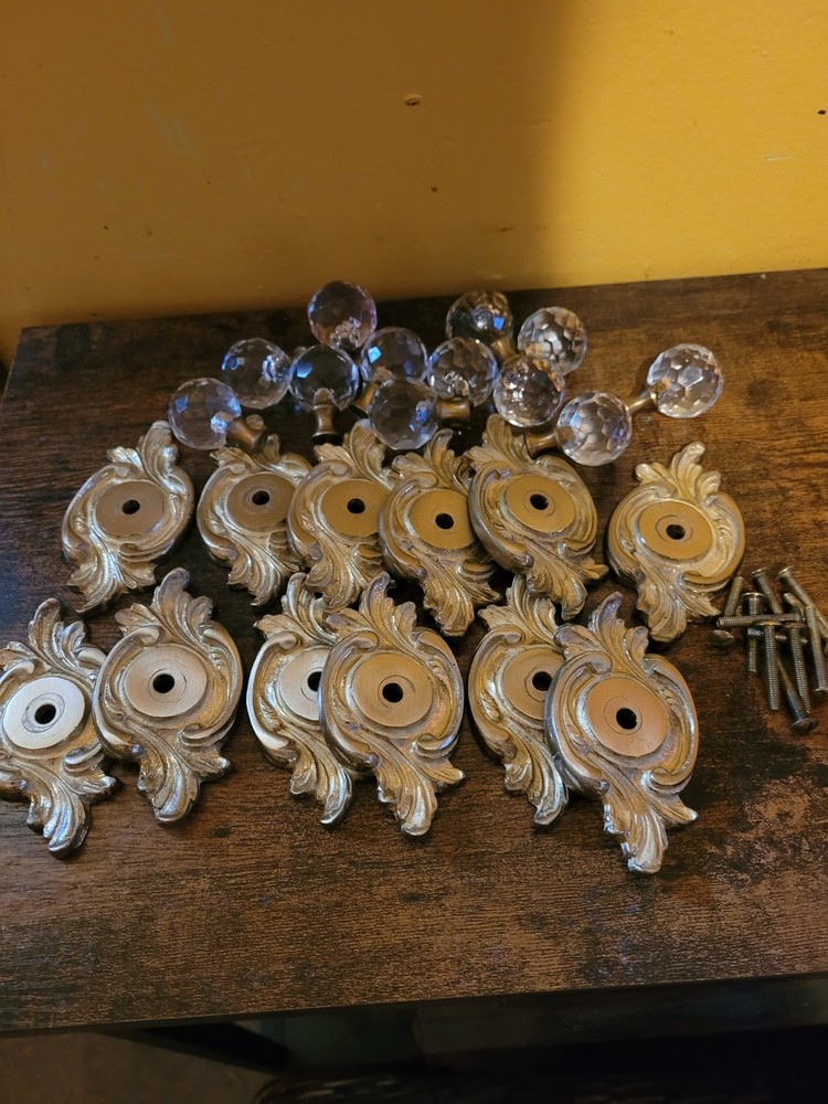 Hollywood Regency Style Drawer Pulls 12 Pulls