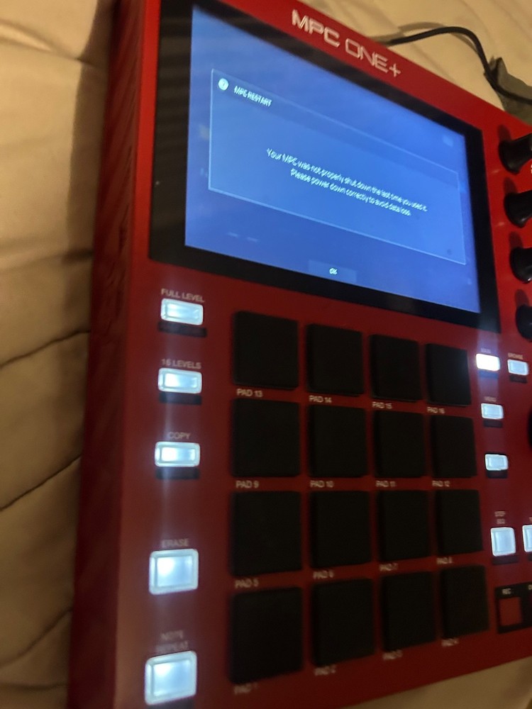Akai Professional MPC One+ Standalone Drum Machine, Beat Maker and MIDI Controll