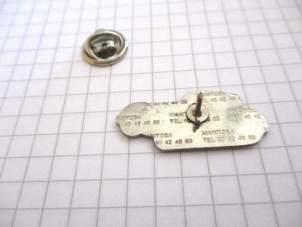 CAR BUGATTI - VINTAGE PIN PRIVATE COLLECTION us8