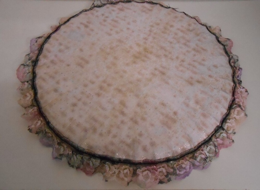 One Only~13" rd Clear Glass Divided Serving Plate Decoupaged w/Passover Theme