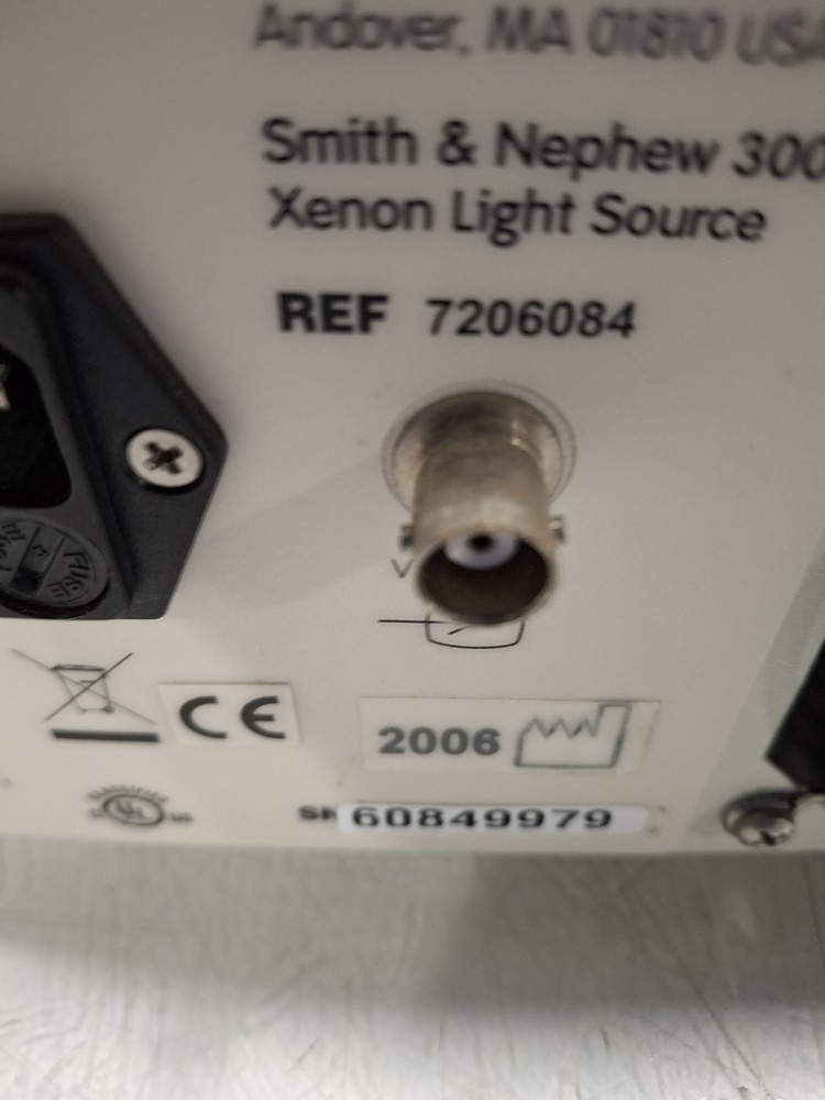 Smith & Nephew Dyonics 300XL Xenon Light Source