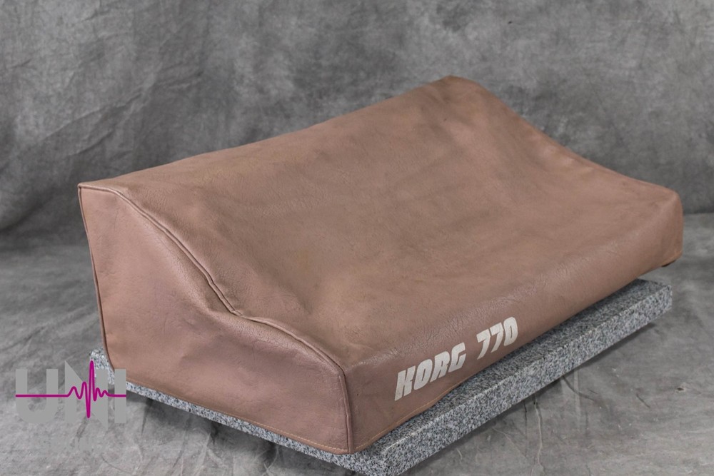 KORG 770 Electronic Analg Synthesizer in Excellent condition